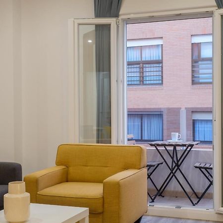 Bright, Brand New & Very Comfortable Apartment Валенсия Екстериор снимка