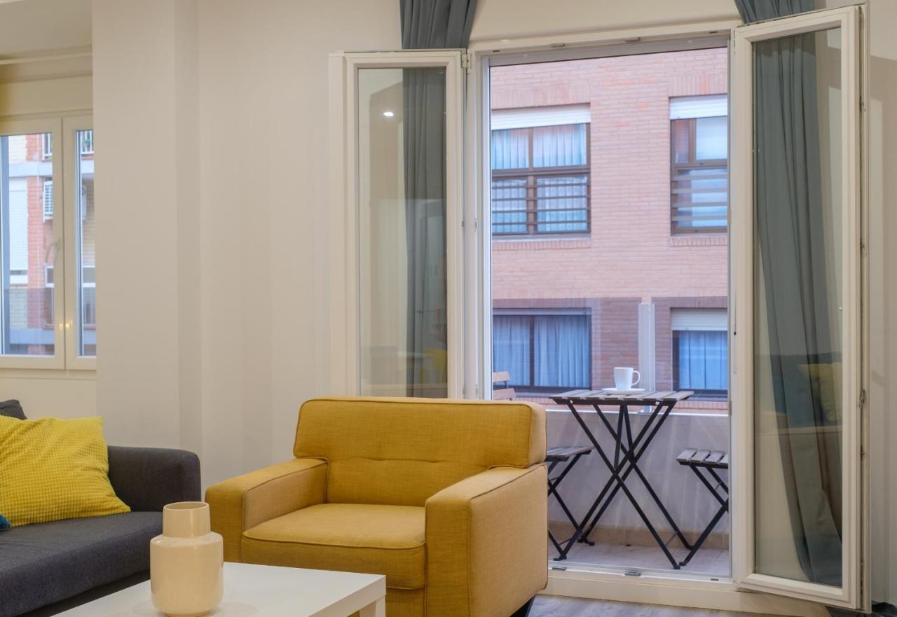 Bright, Brand New & Very Comfortable Apartment Валенсия Екстериор снимка