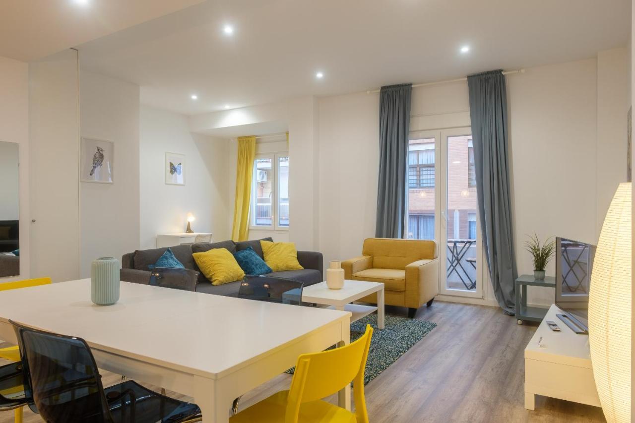 Bright, Brand New & Very Comfortable Apartment Валенсия Екстериор снимка