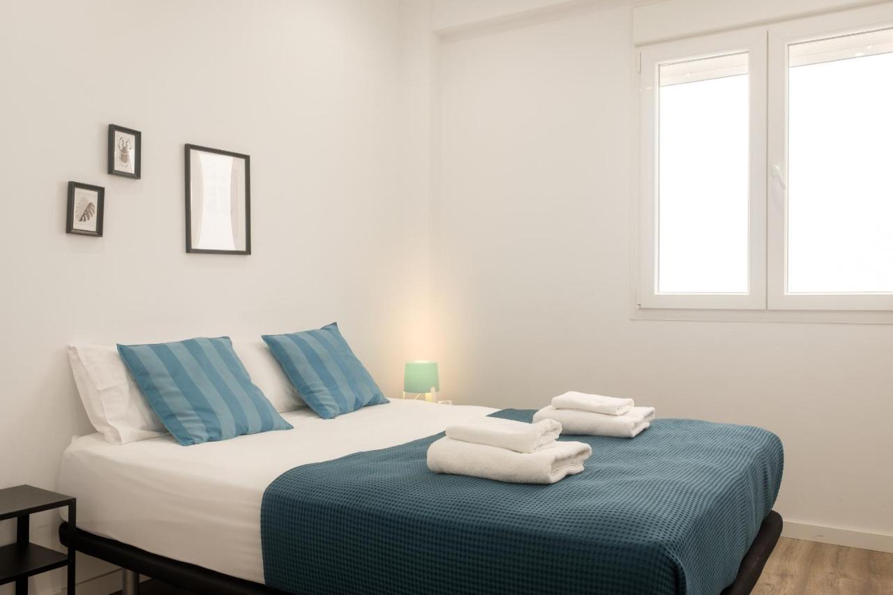 Bright, Brand New & Very Comfortable Apartment Валенсия Екстериор снимка